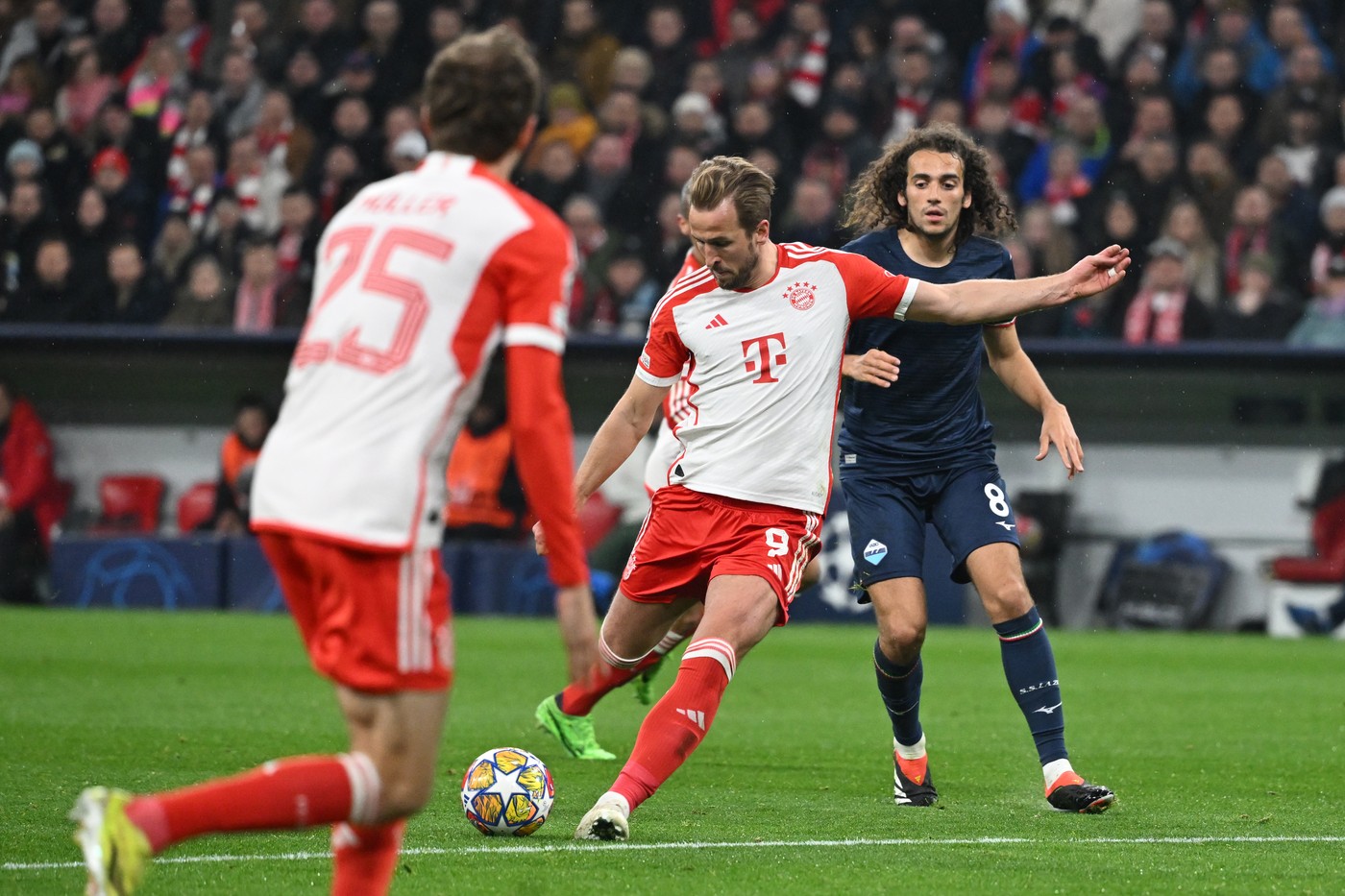 Bayern - Lazio 3-0. Bavarezii se califică în sferturile de finală ale Champions League