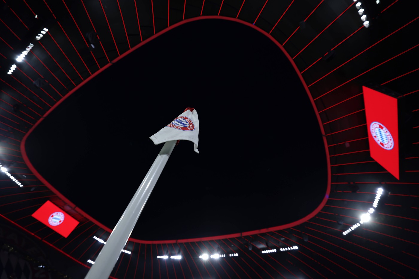 A refuzat-o pe Real Madrid și acum semnează cu Bayern Munchen până în 2029