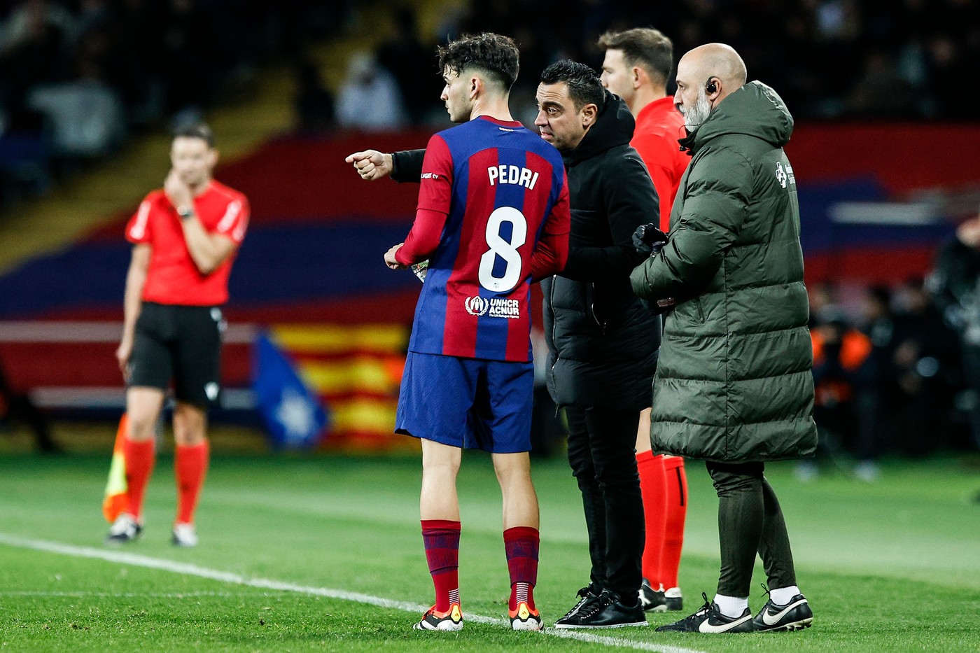 Ce i-a transmis Xavi lui Pedri, după ce fotbalistul s-a accidentat și a ieșit în lacrimi de pe teren