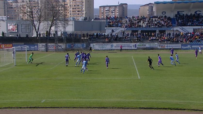 Corvinul Hunedoara - FC Argeș 2-0. Marius Chindriș a asigurat victoria echipei cu un gol superb