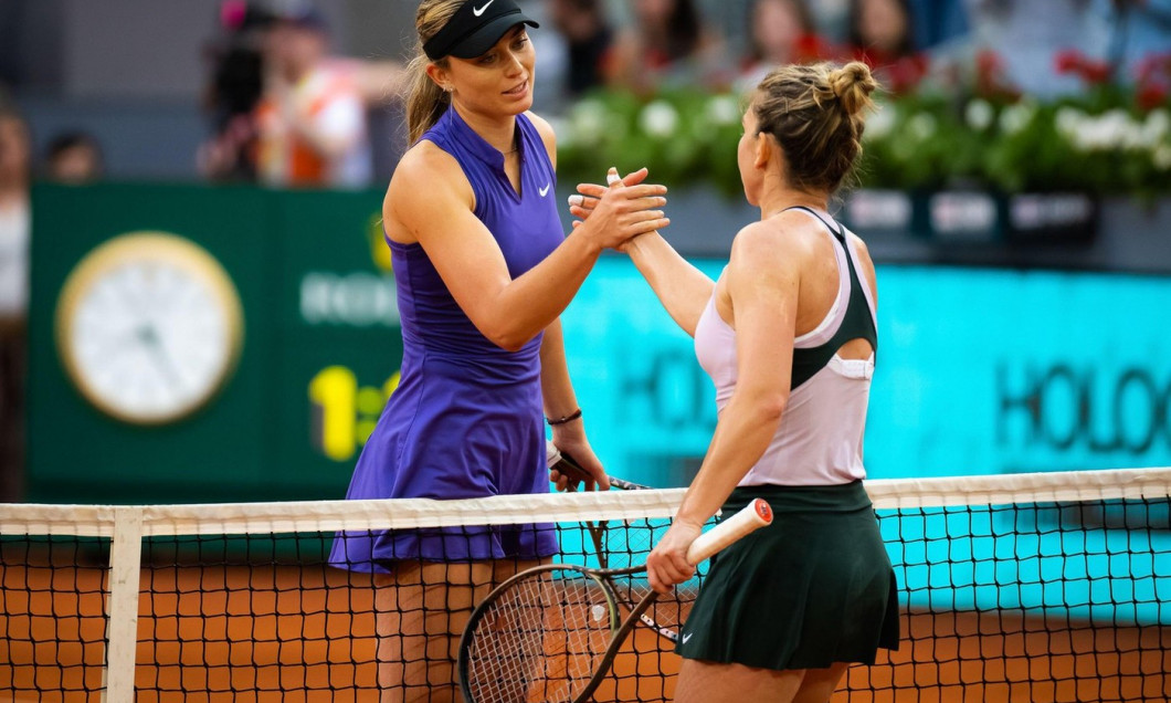 Paula Badosa of Spain &amp; Simona Halep of Romania in action during the second round of the Mutua Madrid Open 2022 tennis tournament on April 30, 2022 at Caja Magica stadium in Madrid, Spain - Photo: Rob Prange/DPPI/LiveMedia