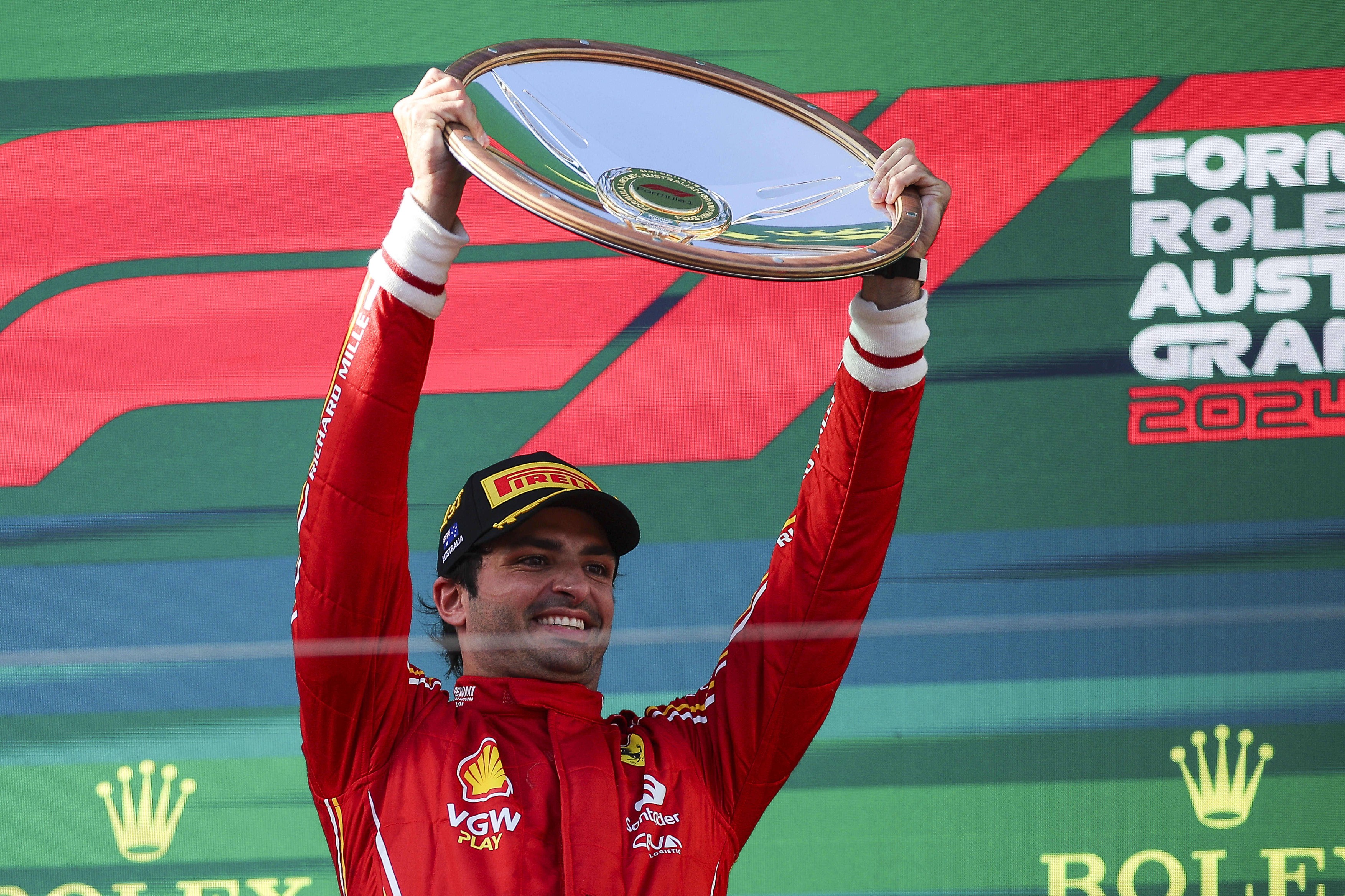 Carlos Sainz a câștigat Marele Premiu al Australiei la Formula 1! Max Verstappen a abandonat