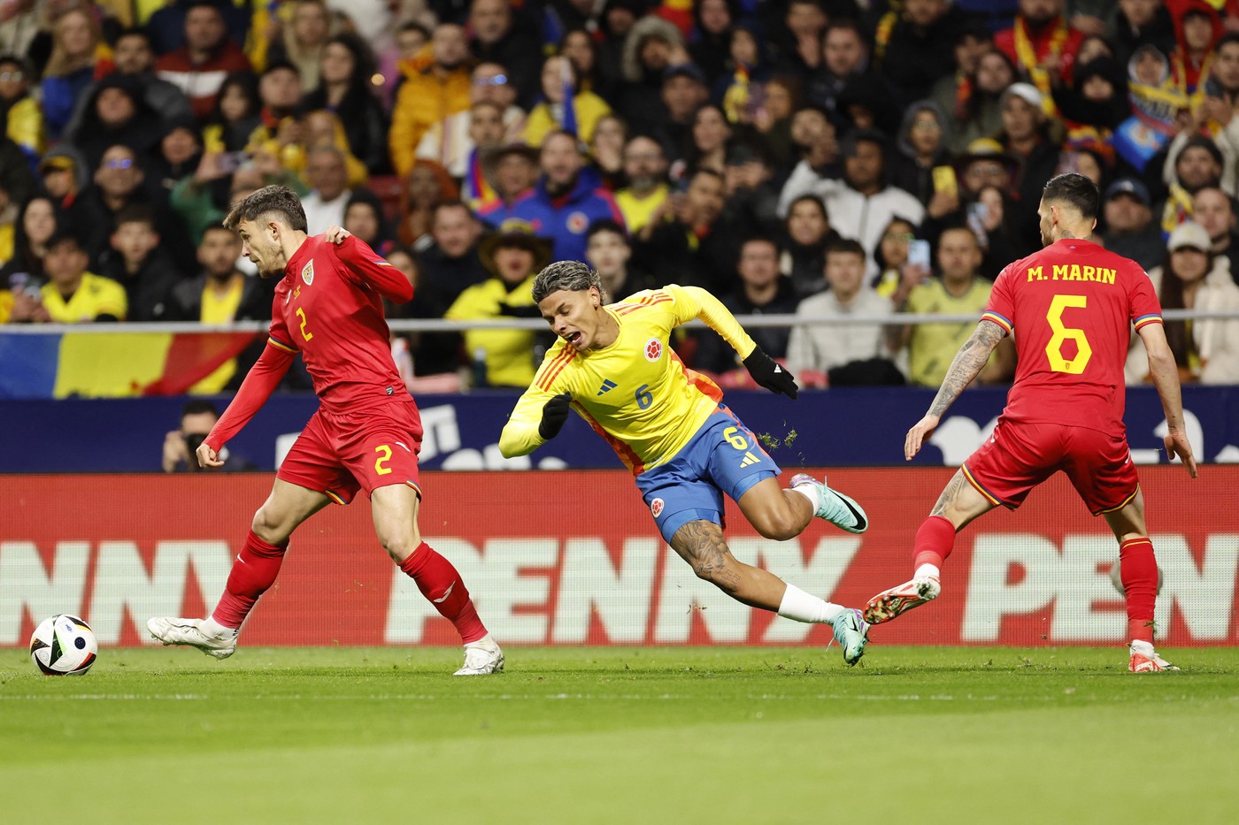 România - Columbia 0-2, ACUM. Oaspeții, două goluri în 36 de minute! Tricolorii, neinspirați la poarta adversă