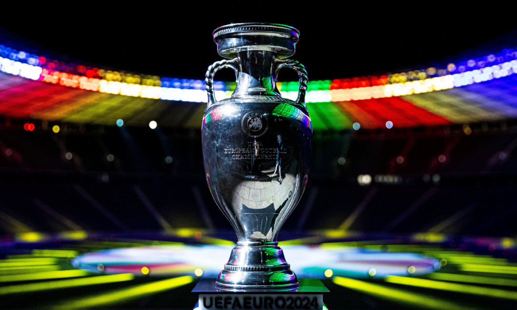 Berlin, Germany. 05th Oct, 2021. Trophy, cup, trophy, object recording, overview interior, illuminated, illuminated, stadium interior. Stadium overview, UEFA EURO 2024 Logo and Brand Launch at Olympiastadion on October 05, 2021 in Berlin, Germany. Pool ph