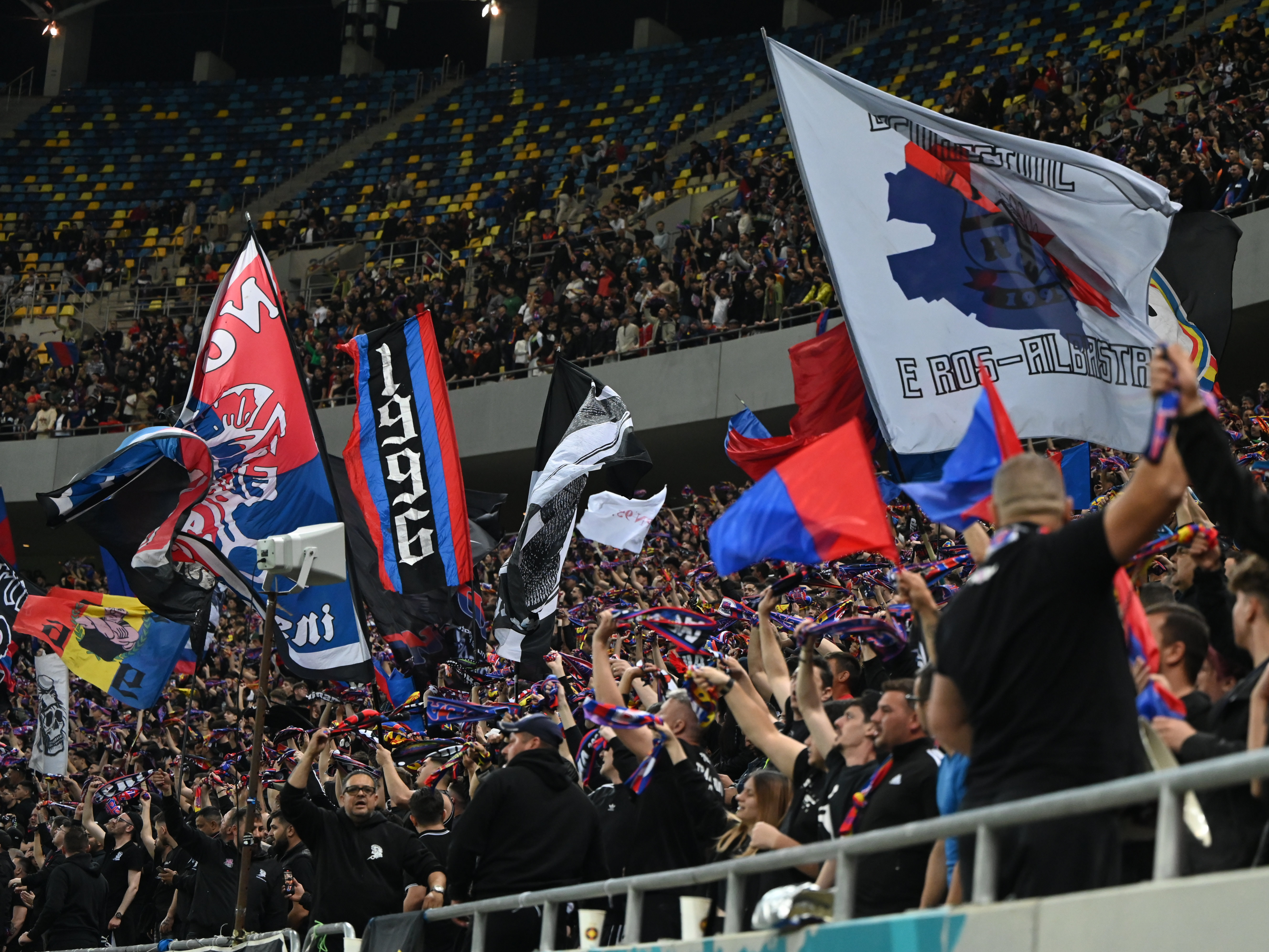 Câte bilete s-au vândut la FCSB - Craiova, cu 9 ore înainte de meci
