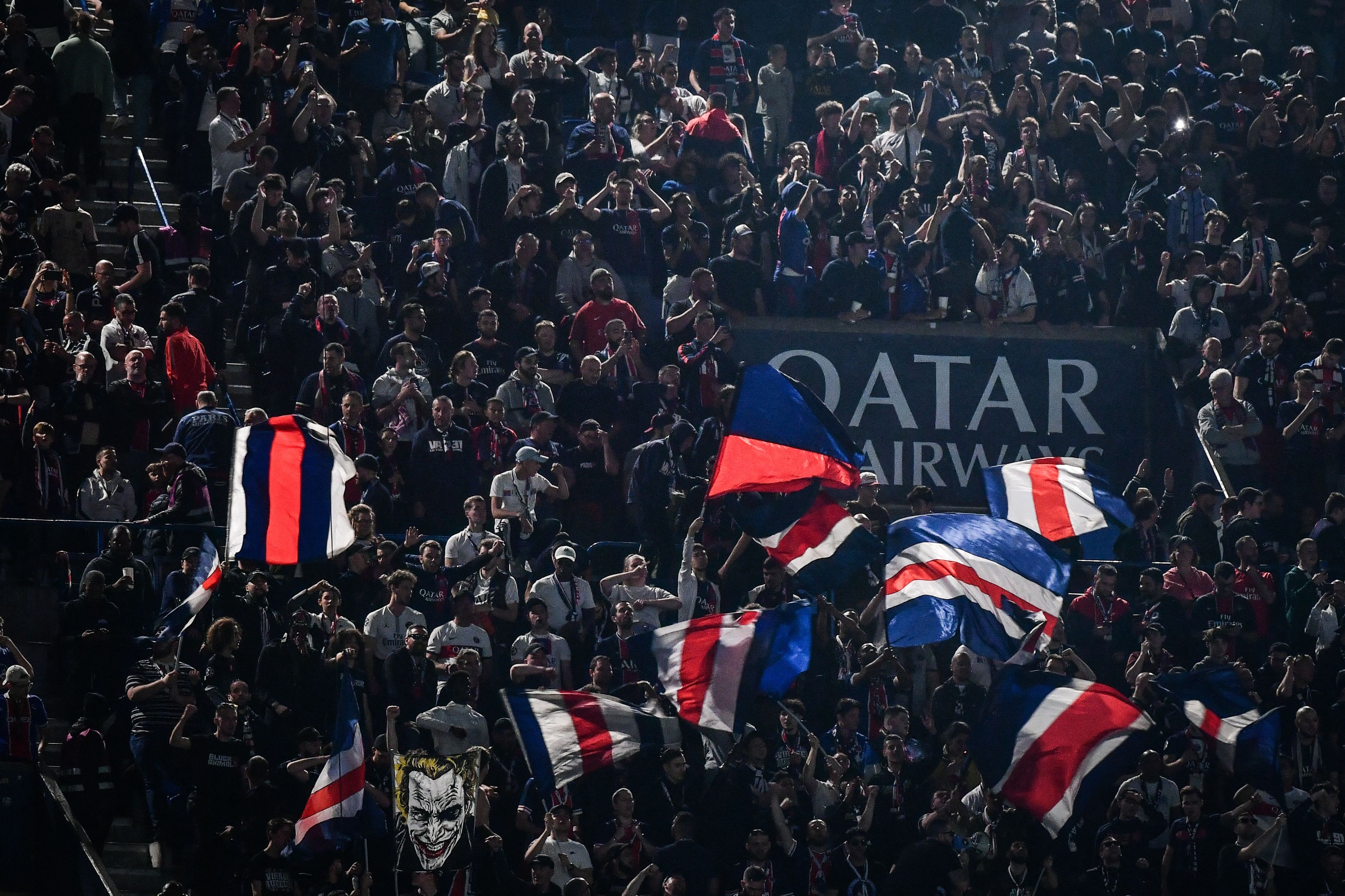Ultrașii lui PSG pregătesc ”iadul” pe Parc des Princes în meciul cu Barcelona: ”Mobilizare totală”