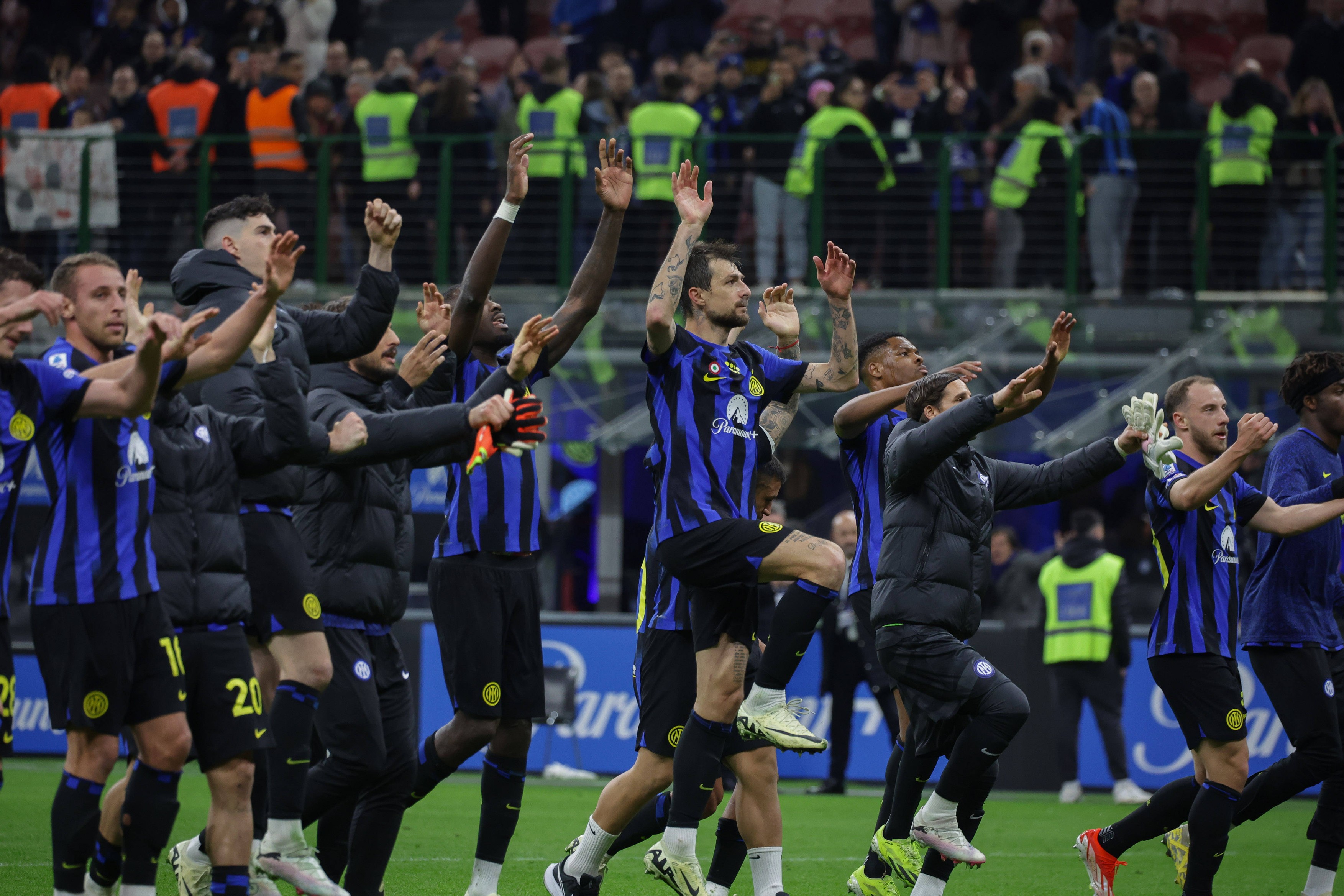Udinese - Inter Milano 1-2. Doar un dezastru le mai poate lua titlul ”Nerazzurilor”