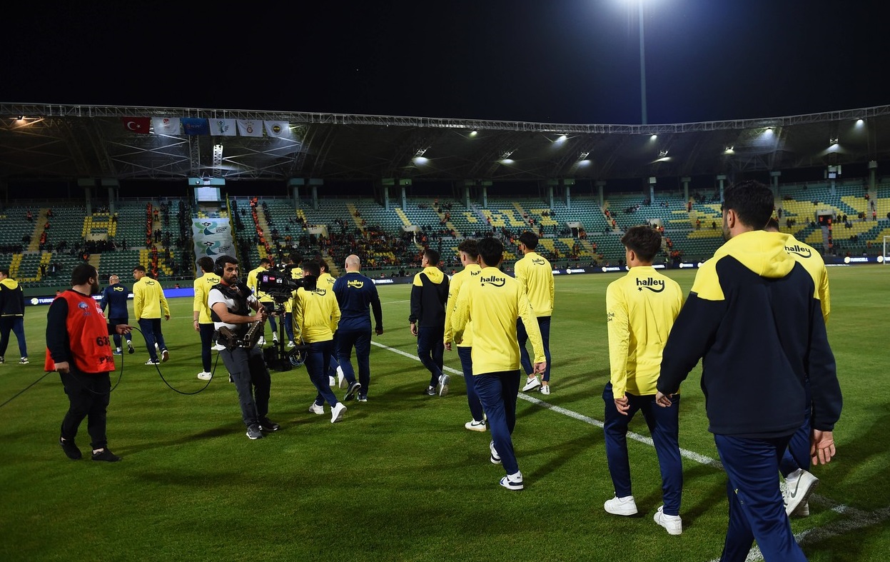 Fenerbahce și-a aflat pedeapsa, după ce a scos jucătorii de pe teren în Supercupa Turciei