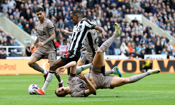 Newcastle United v Tottenham Hotspur - Premier League