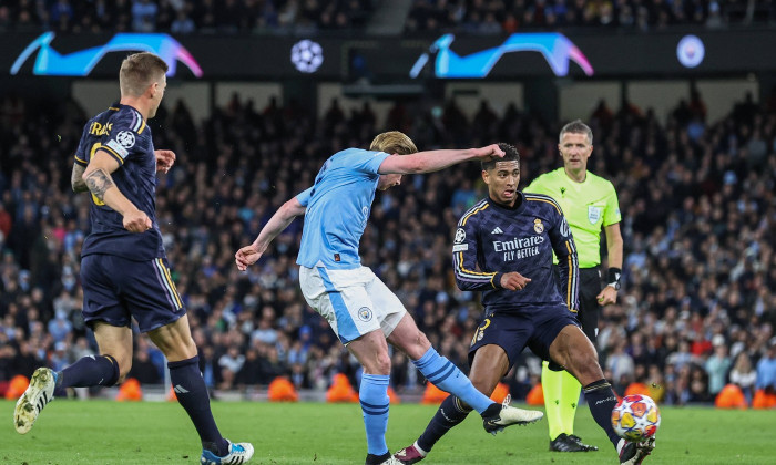 UEFA Champions League Quarter Final Manchester City v Real Madrid Kevin De Bruyne of Manchester City takes a shot on goa