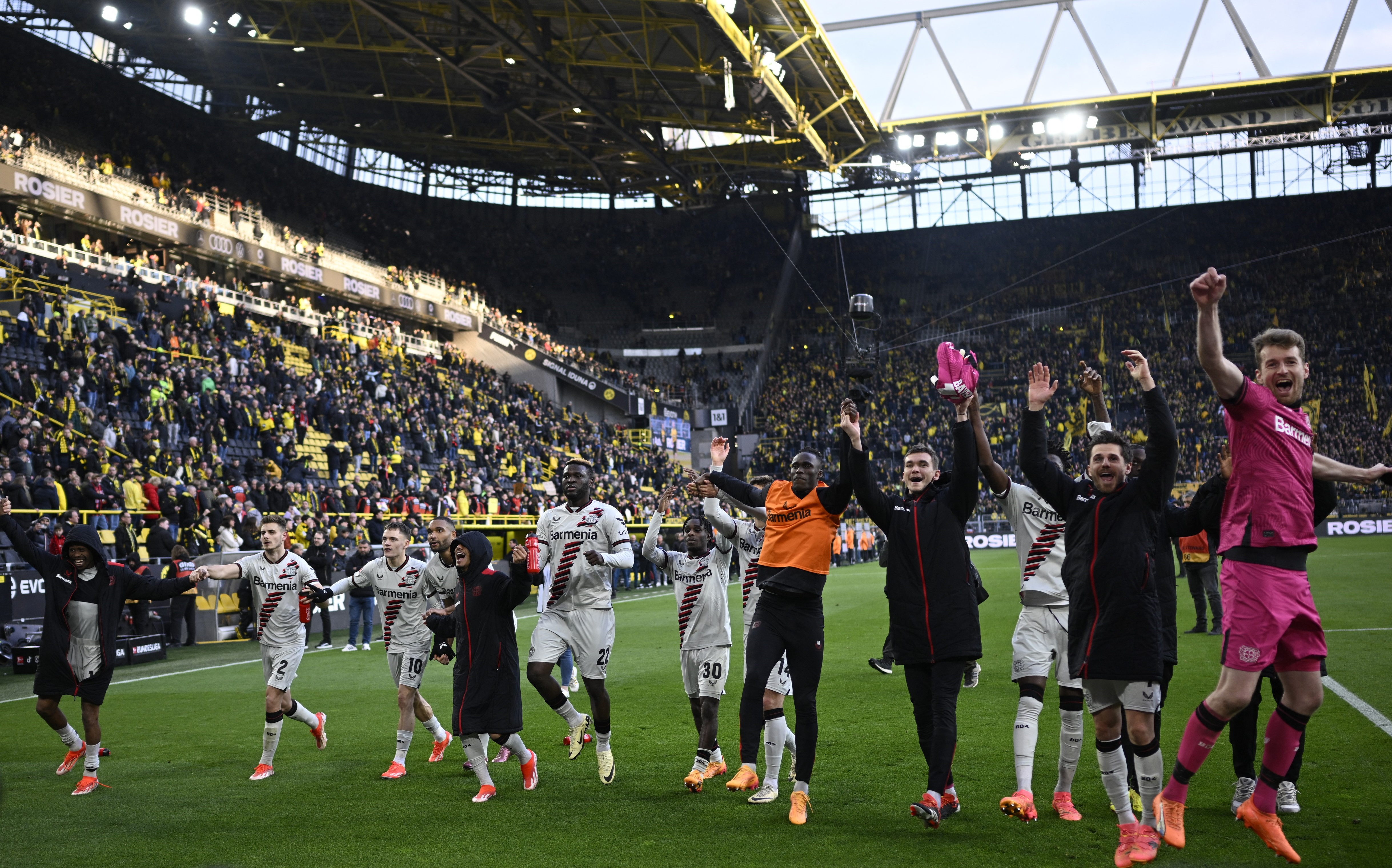 Bayer Neverlosen a lovit din nou! Dortmund conducea în minutul 90+6, dar recordul a rămas în viață