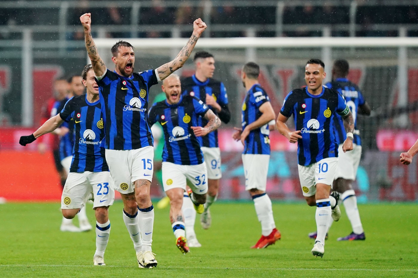 AC Milan - Inter 0-2, ACUM, pe DGS 1. ”Nerrazurii”, la un pas de câștigarea titlului în ”Derby della Madonnina”