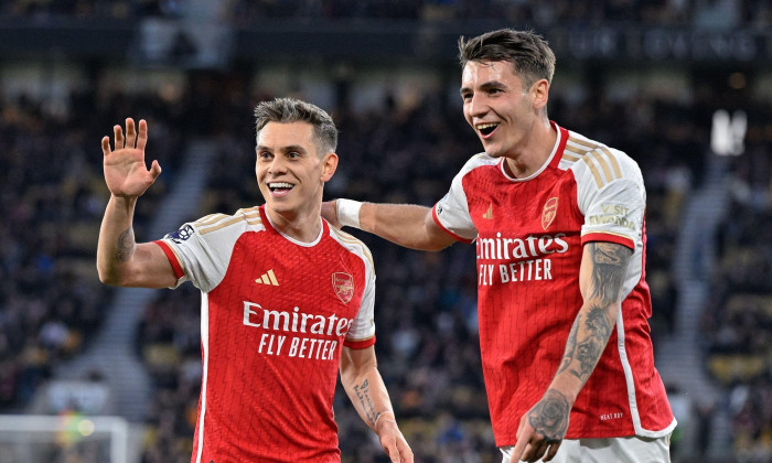 Leandro Trossard of Arsenal celebrates his goal to make it 0-1 Arsenal, during the Premier League match Wolverhampton Wanderers vs Arsenal at Molineux, Wolverhampton, United Kingdom, 20th April 2024(Photo by Cody Froggatt/News Images)