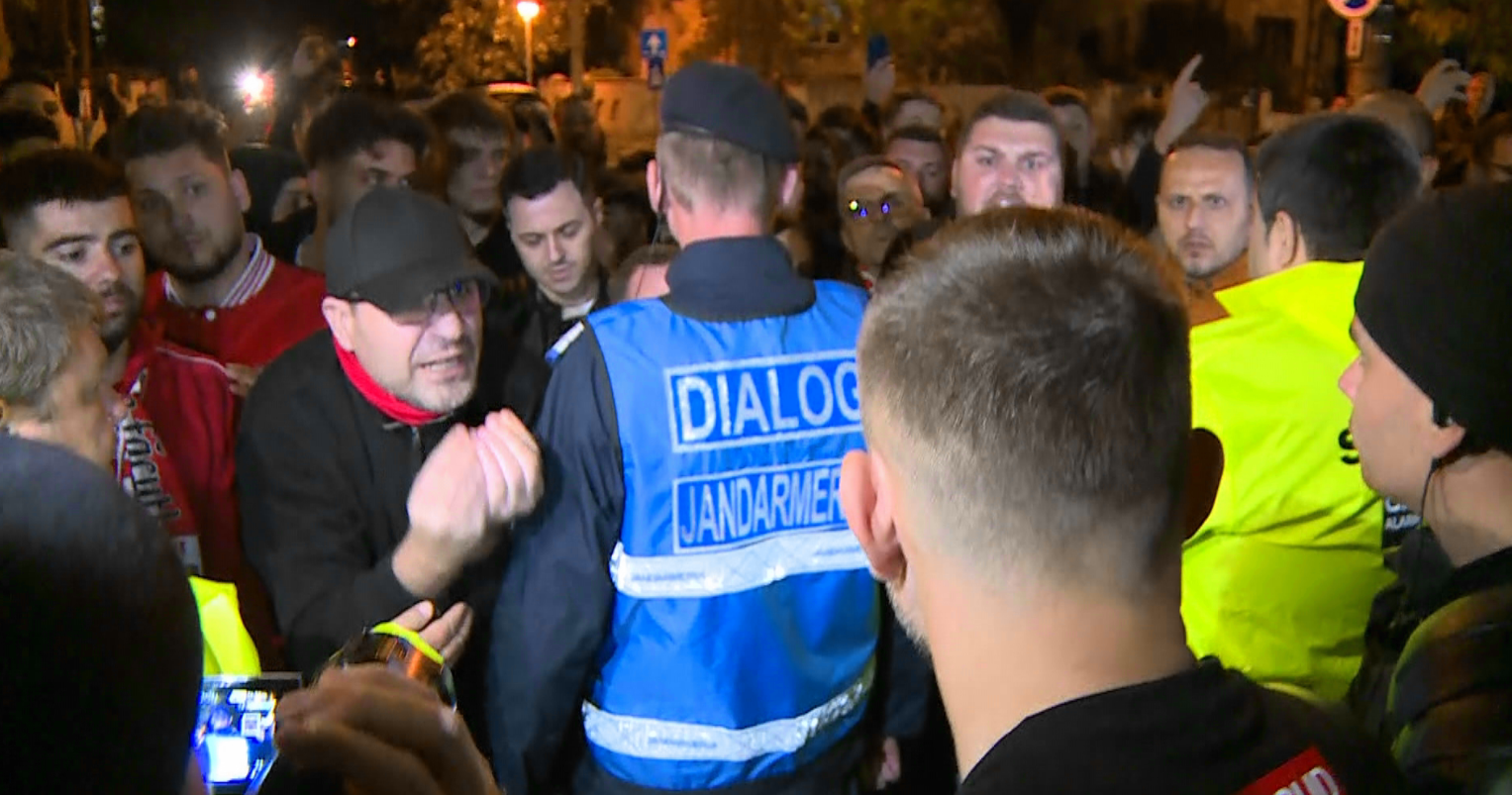 Scandal în parcare! Ce i-a așteptat pe jucătorii lui Dinamo, după 1-1 cu Voluntari: jandarmii au apărut imediat
