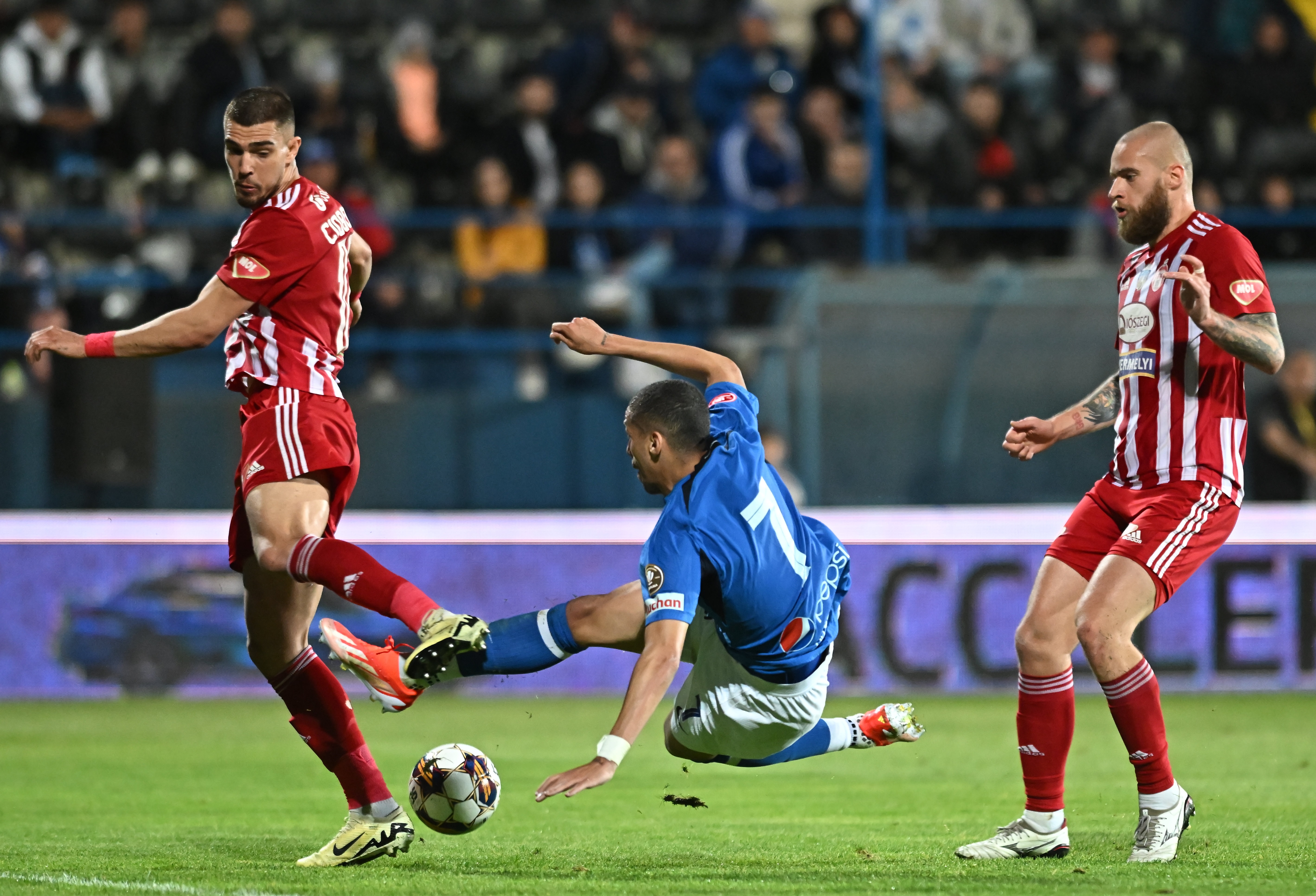 Clasamentul play-off-ului, după Farul - Sepsi 1-4: ”Marinarii”, la două puncte de podium. Rapid a ”căzut” pe locul șase