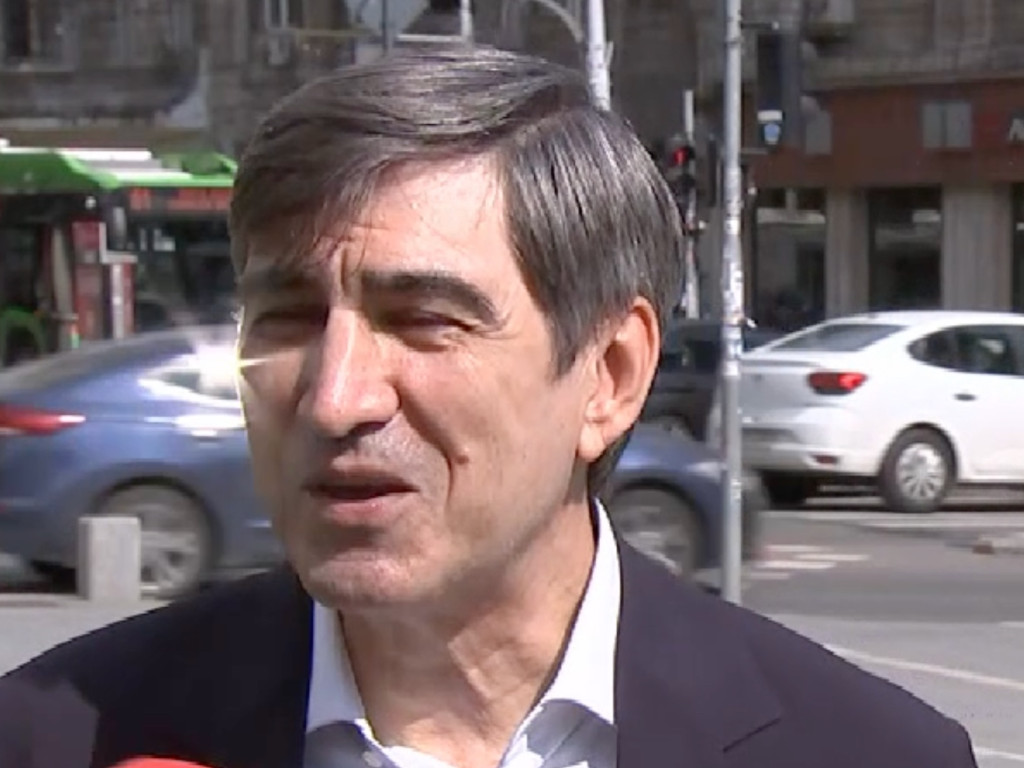 Victor Pițurcă a văzut cine l-ar putea înlocui pe Rădoi și a reacționat: ”Până vede jucătorii, e dat afară”