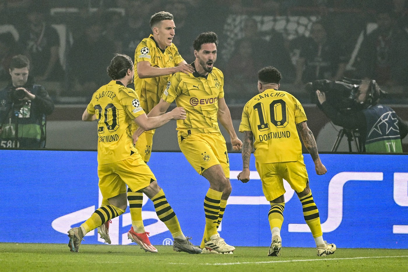PSG - Borussia Dortmund 0-1. Nemții s-au calificat în finala UEFA Champions League, după 11 ani