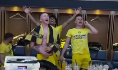 Show în vestiarul lui Dortmund, după calificarea în finala UCL! Ce s-a cântat și cine a dat tonul