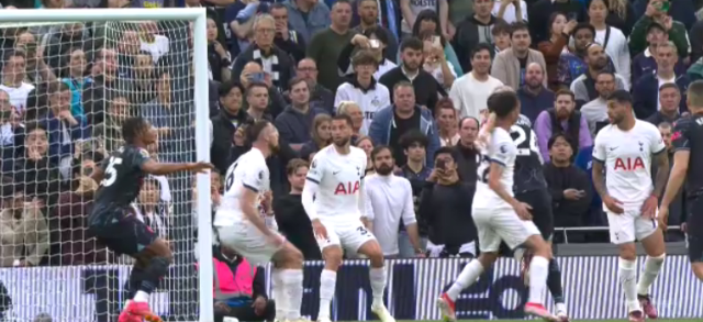 Tottenham - Man. City 0-0, ACUM pe Digi Sport 1. Radu Drăgușin, intervenție importantă în fața lui Haaland