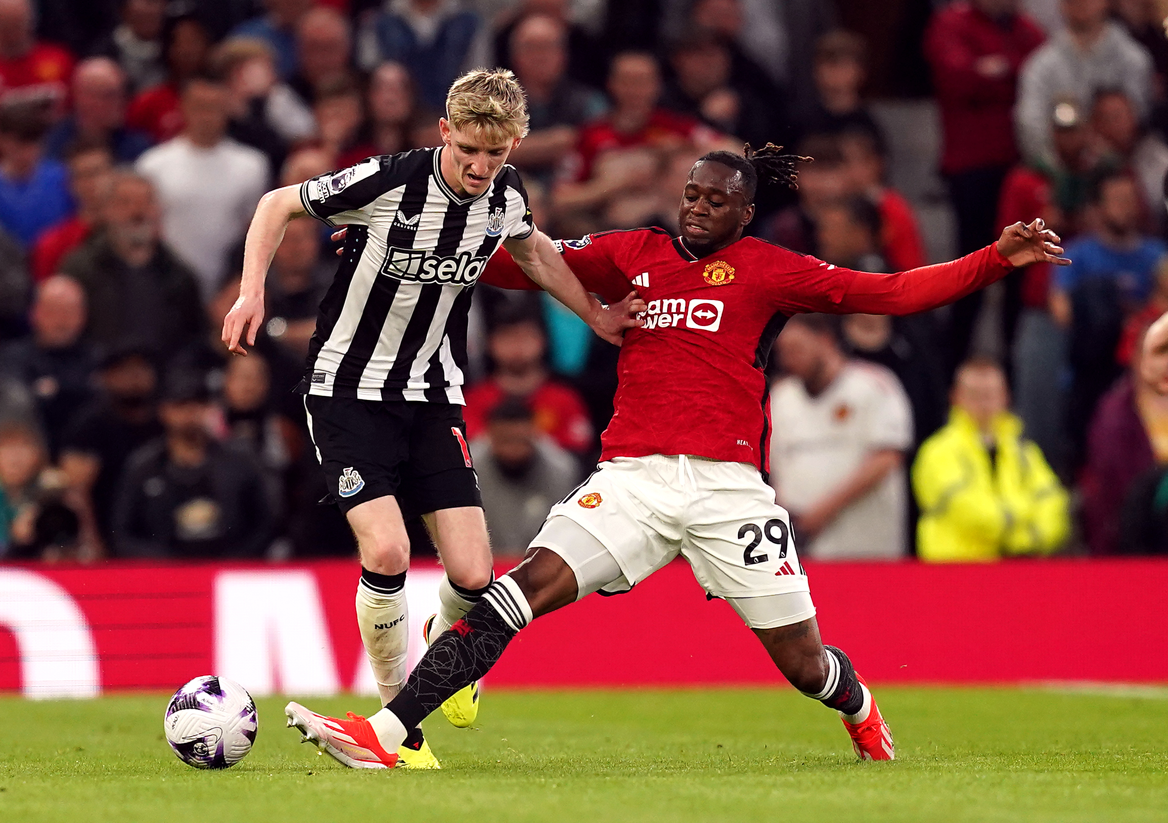 Manchester United - Newcastle 2-1, ACUM, pe DGS 2. Diallo o readuce pe United în avantaj