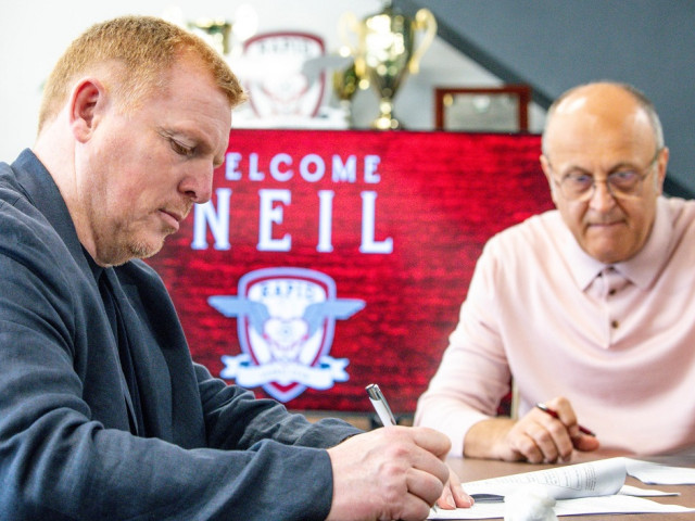 Neil Lennon, chemat la Rapid să dea jos ”milităria din pod”. Cum l-a descris Dan Șucu