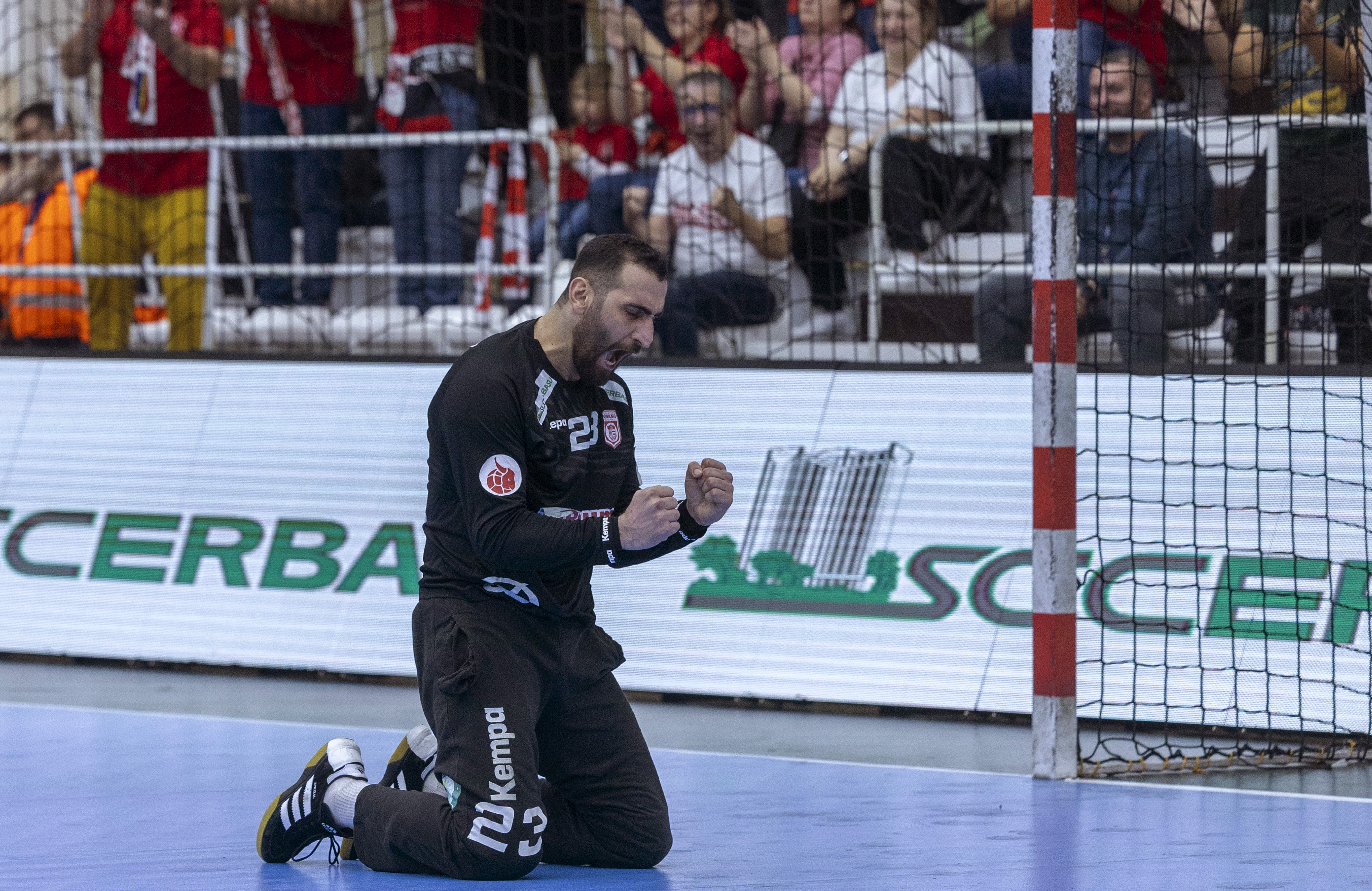 Portarul ”Dulăilor” știe cum Dinamo poate ajunge în finala EHF European League la handbal masculin