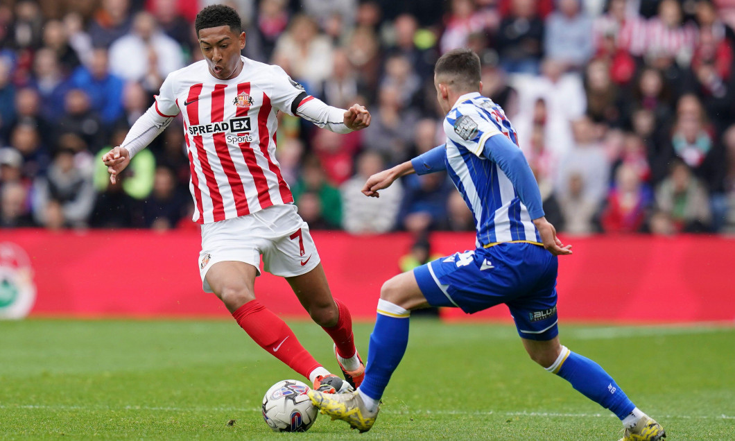 Sunderland, UK. 04th May, 2024. Sunderland midfielder Jobe Bellingham (7) in action during the Sunderland AFC v Sheffield Wednesday FC sky bet EFL Championship match at the Stadium of Light, Sunderland, England, United Kingdom on 4 May 2024 Credit: Every