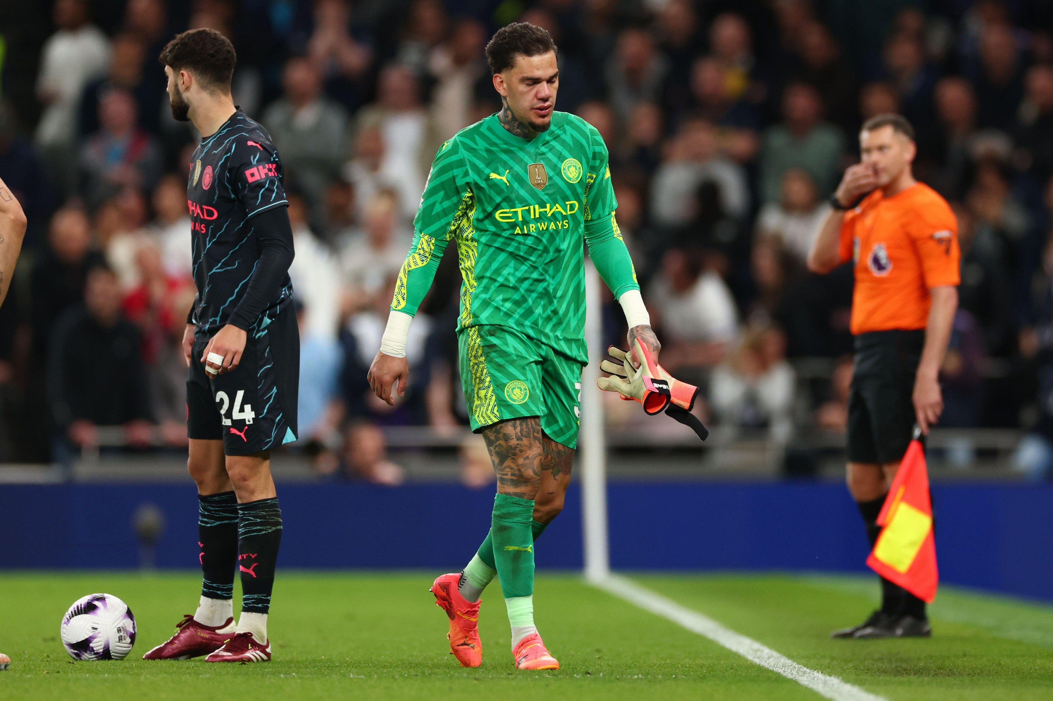 Manchester City, pregătită să transfere ”Vulturul Magic” dacă pleacă Ederson