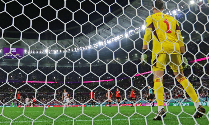 Al Rayan, Qatar. 02nd Dec, 2022. 1st December 2022; Ahmed bin Ali Stadium, Al Rayyan, Qatar; FIFA World Cup Football, Costa Rica v Germany; Luka Modric of Croatia and Thibaut Courtois of Belgium Credit: Action Plus Sports Images/Alamy Live News