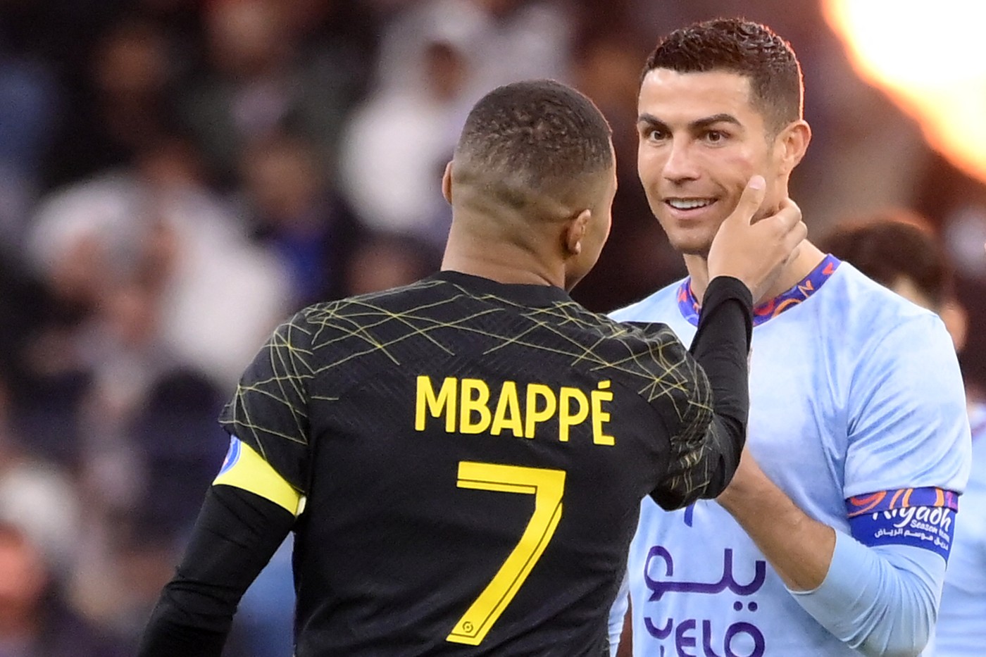 Kylian Mbappe a reacționat, după ce Cristiano Ronaldo l-a felicitat pentru transferul la Real Madrid