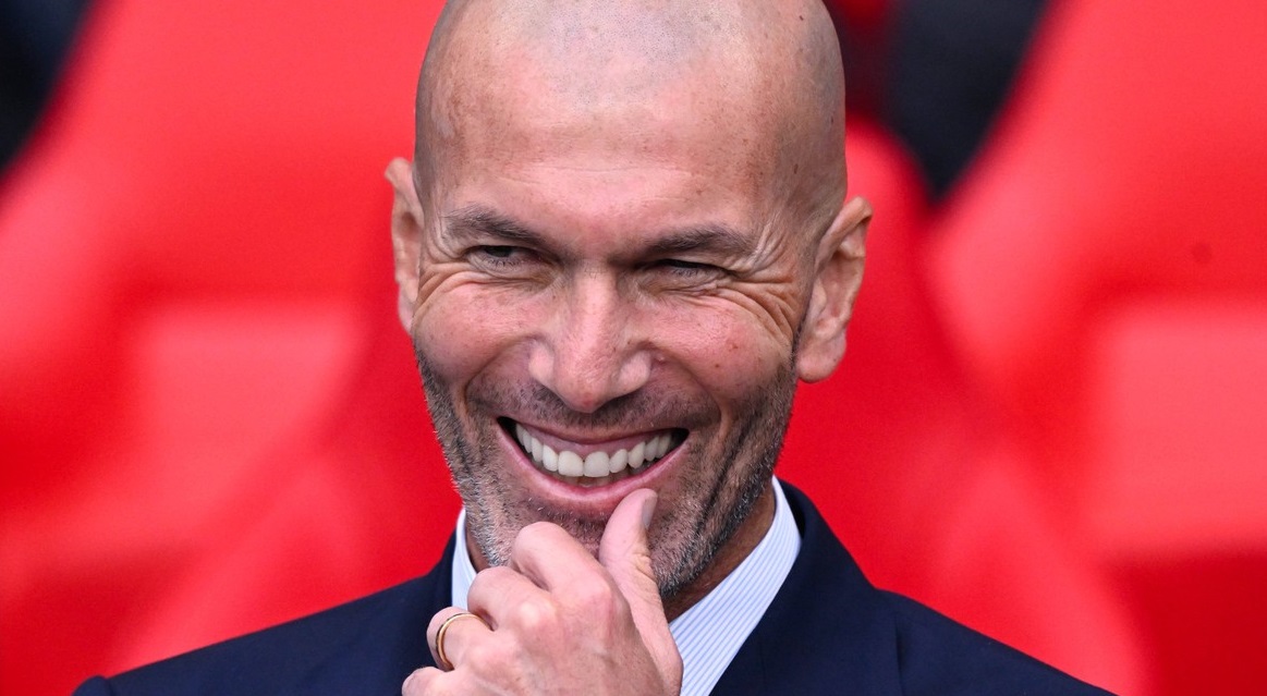 Zinedine Zidane le-a vorbit francezilor despre revenirea în antrenorat