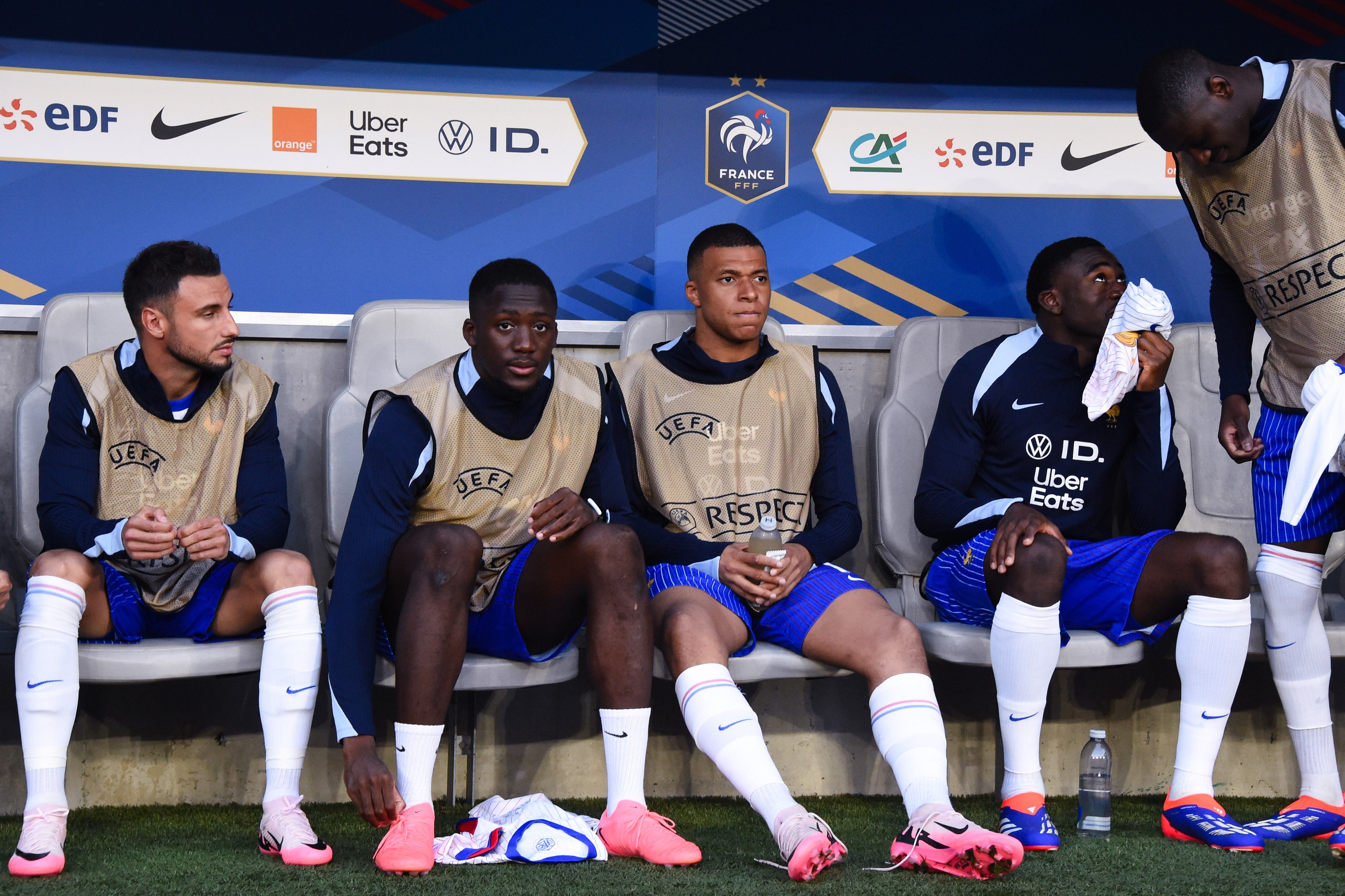 Didier Deschamps a lămurit situația lui Kylian Mbappe: ”A suferit o lovitură”
