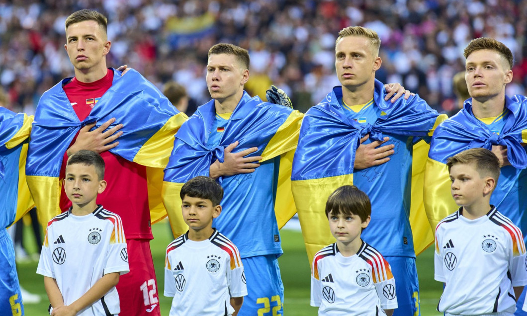 Teamfoto: Oleksandr Svatok, UKR 3 Taras STEPANENKO, UKR 6 Ilya Zabarnyi, UKR 13 Anatoliy Trubin, UKR 12 Roman Yaremchuk,