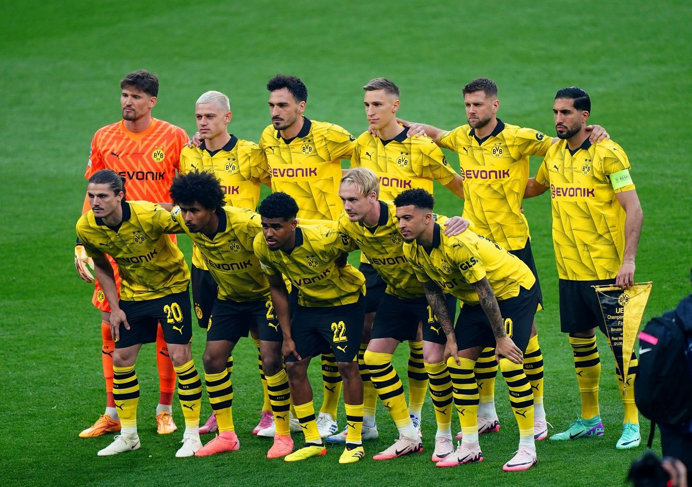Ce surpriză! Borussia Dortmund a fost surclasată de o echipă care valorează de 52 de ori mai puțin decât nemții