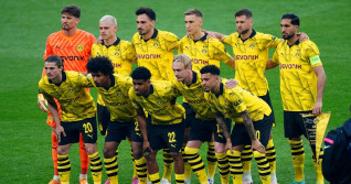 Borussia Dortmund players pose for a team photo on the pitch ahead of the UEFA Champions League final at Wembley Stadium in London. Picture date: Saturday June 1, 2024.