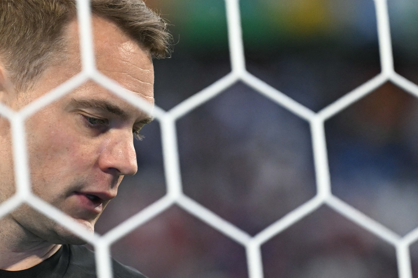 ”Rar vezi așa ceva”. Motivul pentru care Manuel Neuer a fost trimis la vestiare de arbitrul Clement Turpin