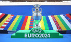 UEFA EURO, EM, Europameisterschaft,Fussball 2024: International Broadcast Centre (IBC), 11.06.24 Übergroßes Pokal-Modell