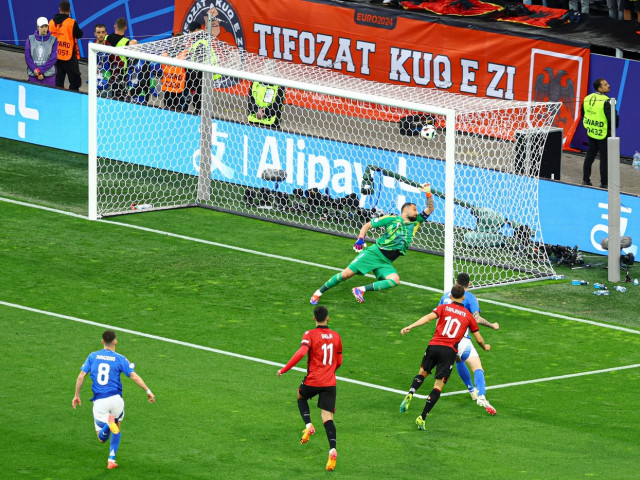 L’Albania ha segnato il gol più veloce nella storia dei Campionati Europei! Grosso errore della difesa italiana