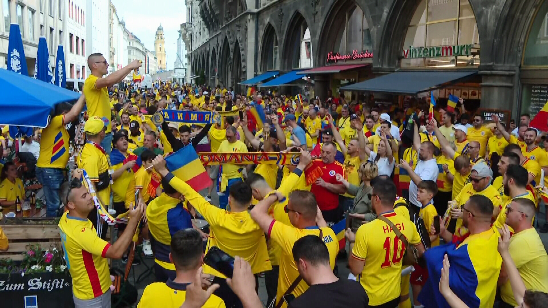 Va fi show și înaintea duelului cu Belgia. Fanii României vor defila cu steaguri și bannere către stadion