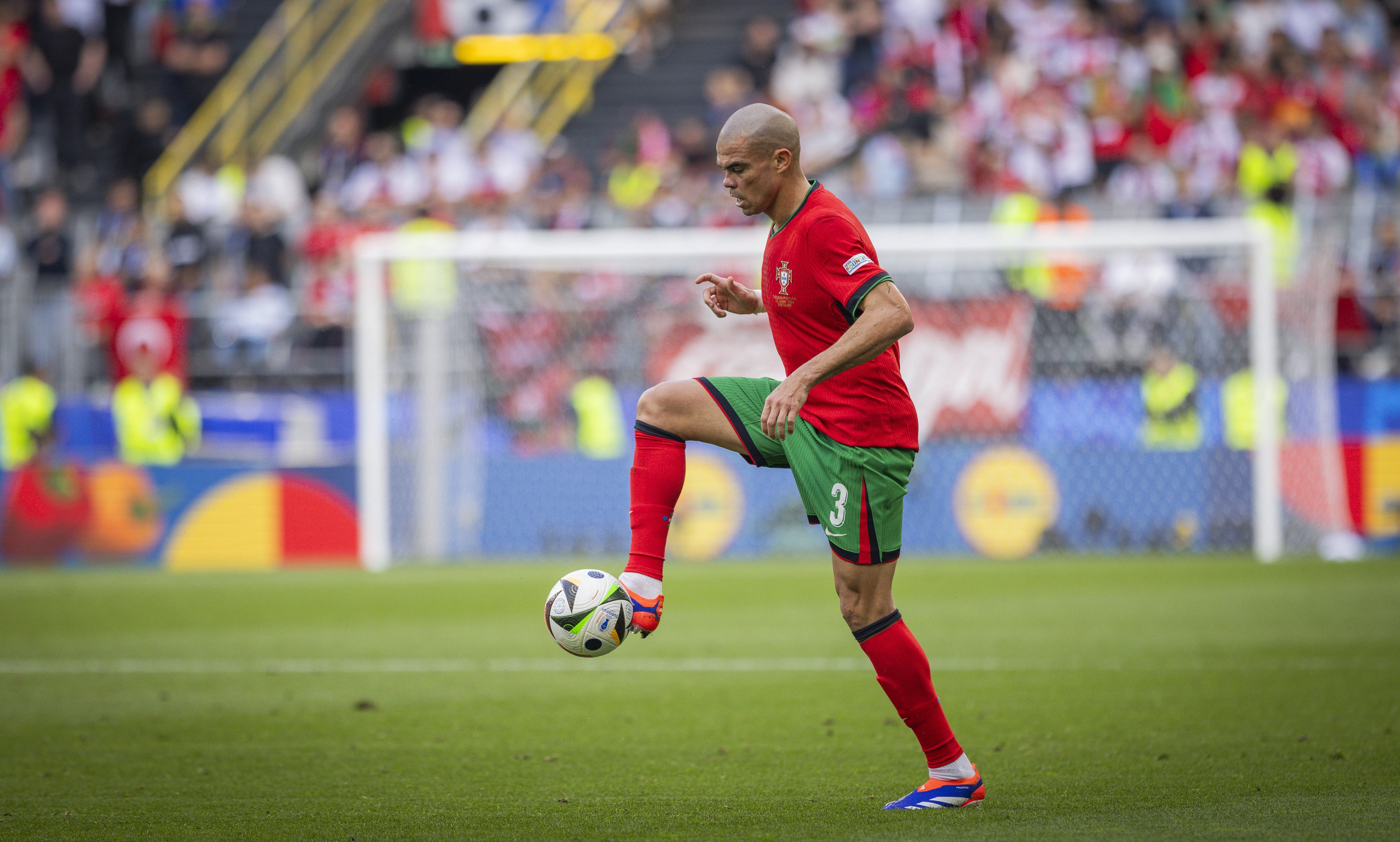 La 41 de ani, Pepe a spus când se va retrage de la naționala Portugaliei
