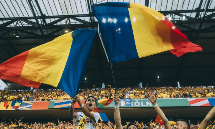 Koeln, RheinEnergieStadion, 22.06.2024: Fans from romania wave flags during the match UEFA European Championship, EM, Eu