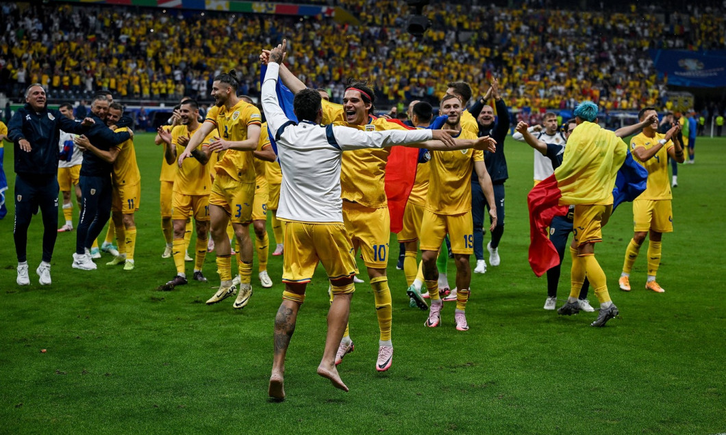 26.06.2024, xpsx, UEFA EURO, EM, Europameisterschaft,Fussball 2024 Vorrunde, Slowakei - Rumänien v.l. jubel nach dem Spi