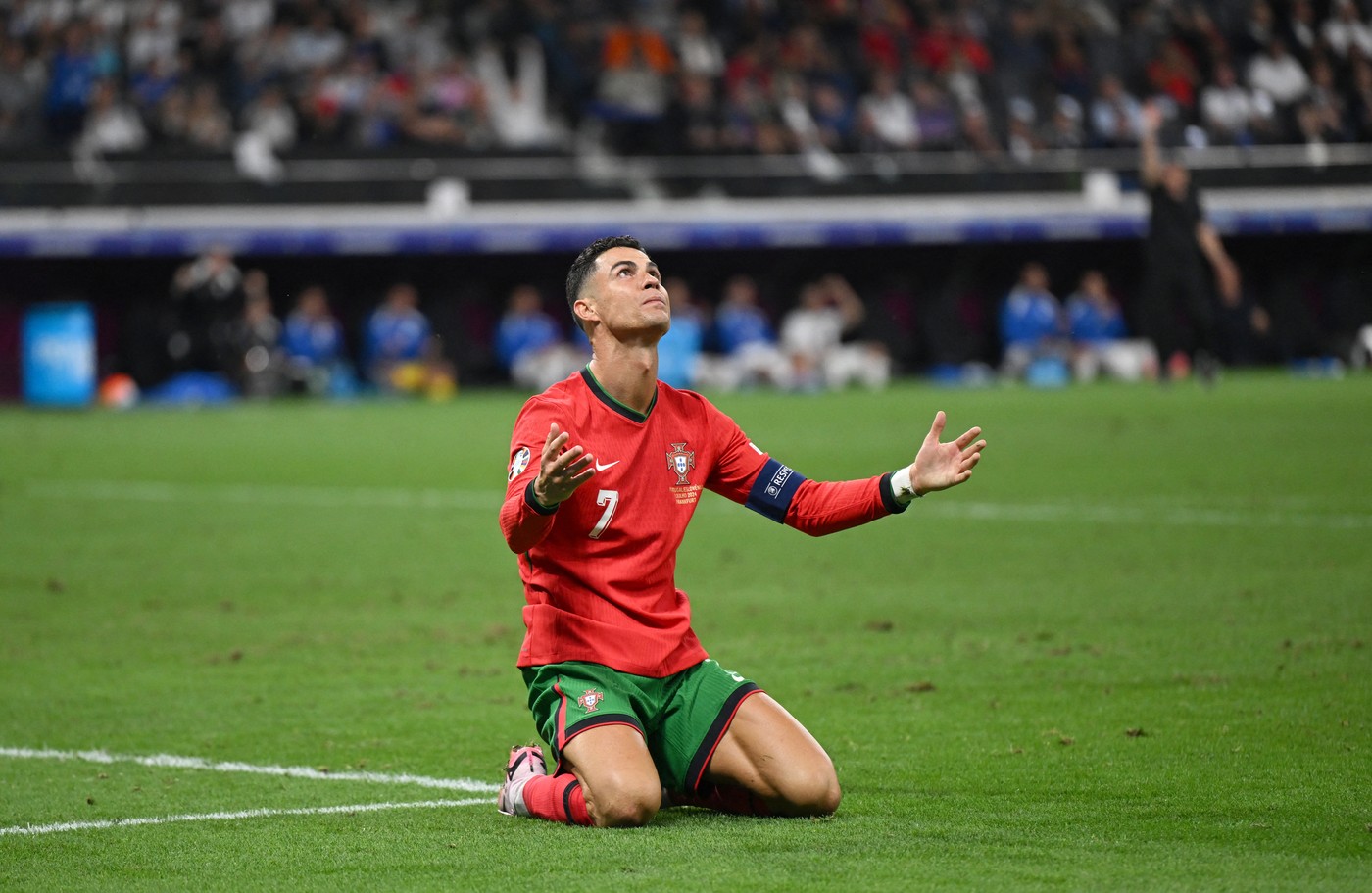 Cum l-a apărat presa portugheză pe Cristiano Ronaldo, după penalty-ul ratat în prelungiri cu Slovenia