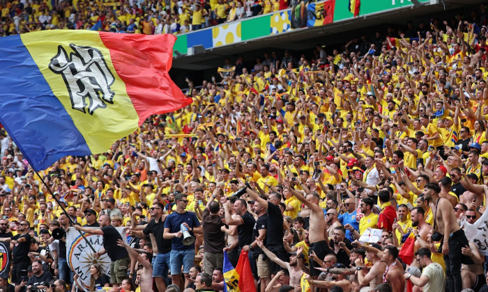 Munich, Germany. 17th Jun 2024. Romanian supporters show their support during the UEFA EURO 2024 group stage match Romania v Ukraine at Munich Football Arena in Munich, Germany. Credit: Oleksandr Prykhodko/Alamy Live News