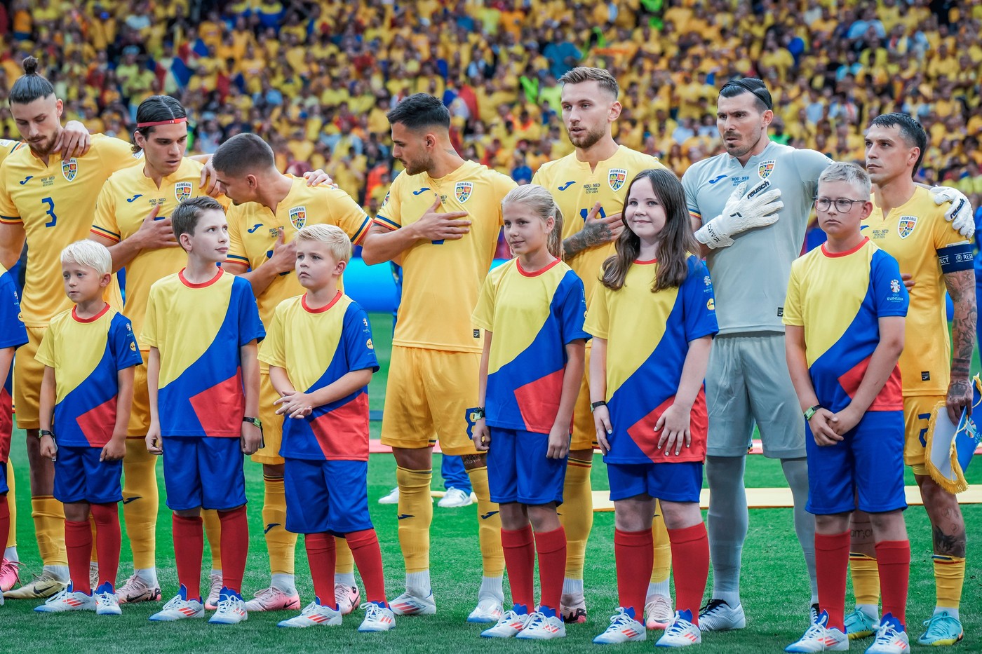 Promisiunea făcută de ”Tricolorul” care a fost titular în toate meciurile României de la EURO