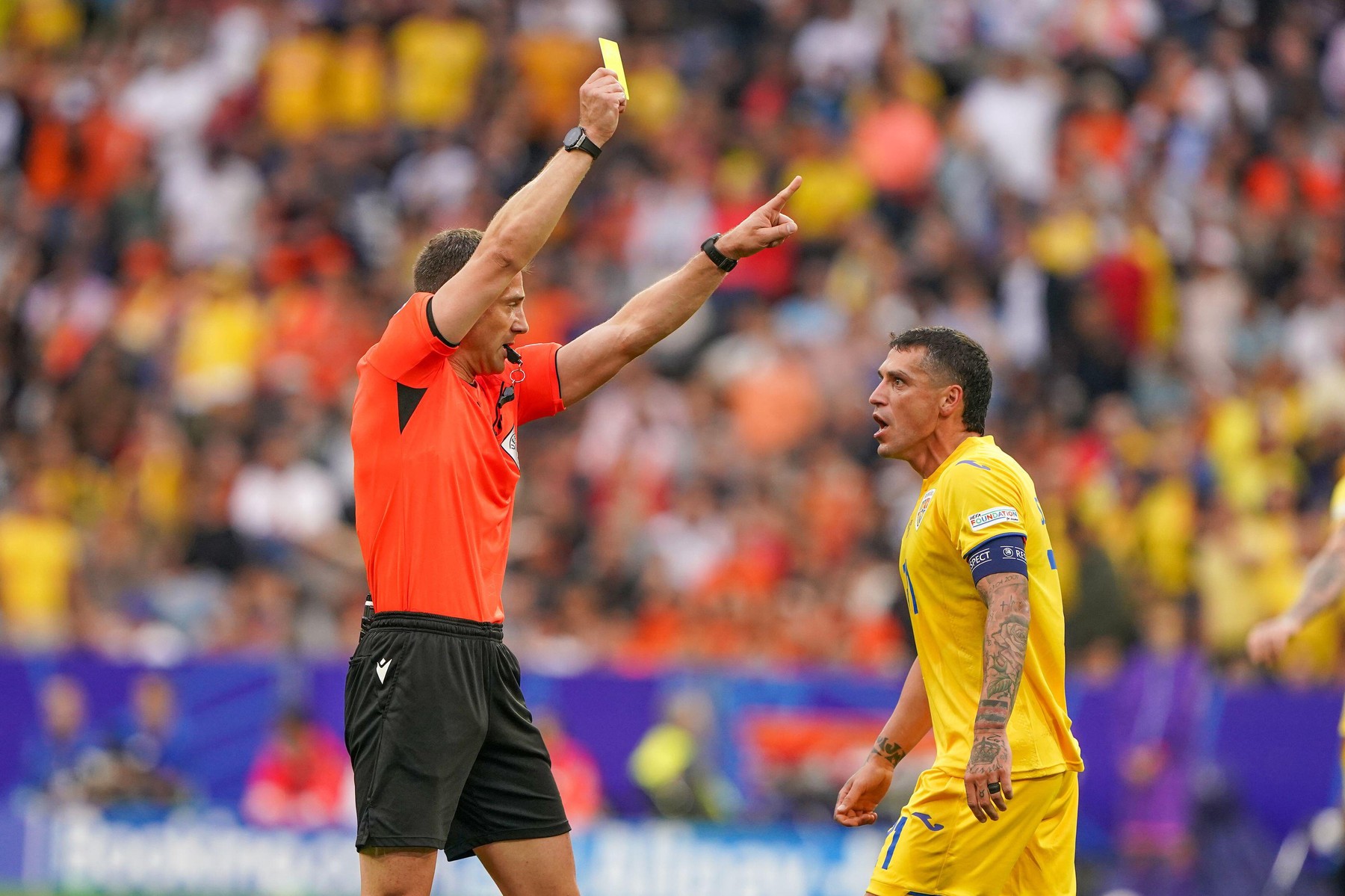 Petiție împotriva arbitrului de la România - Olanda: se cere excluderea! Câte semnături s-au strâns și decizia UEFA