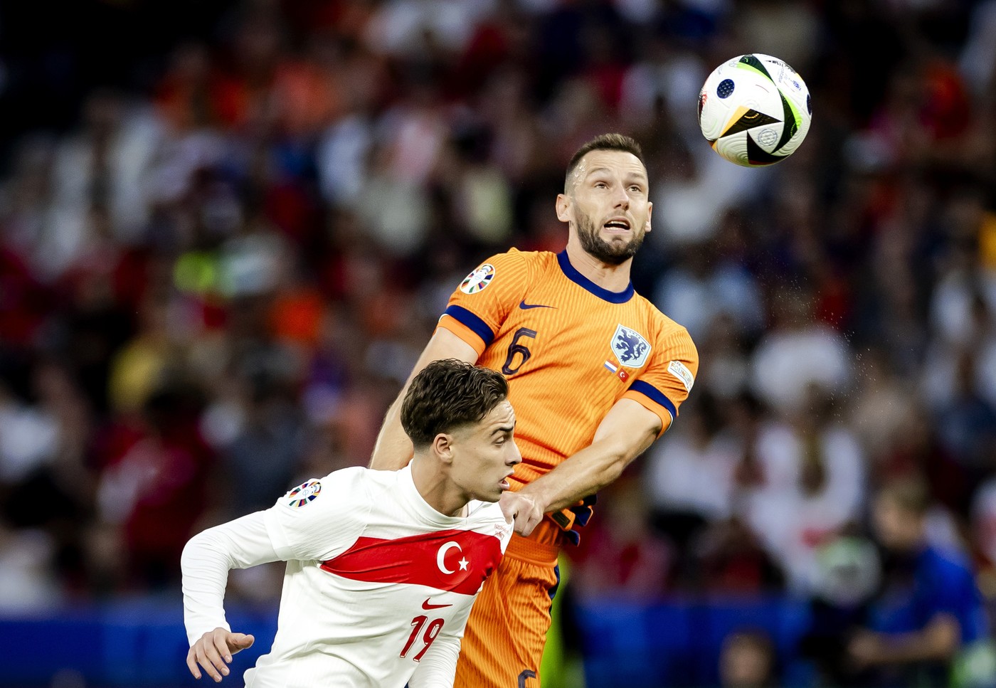 Olanda - Turcia 1-1, ACUM, pe digisport.ro. De Vrij a restabilit egalitatea printr-o lovitură de cap