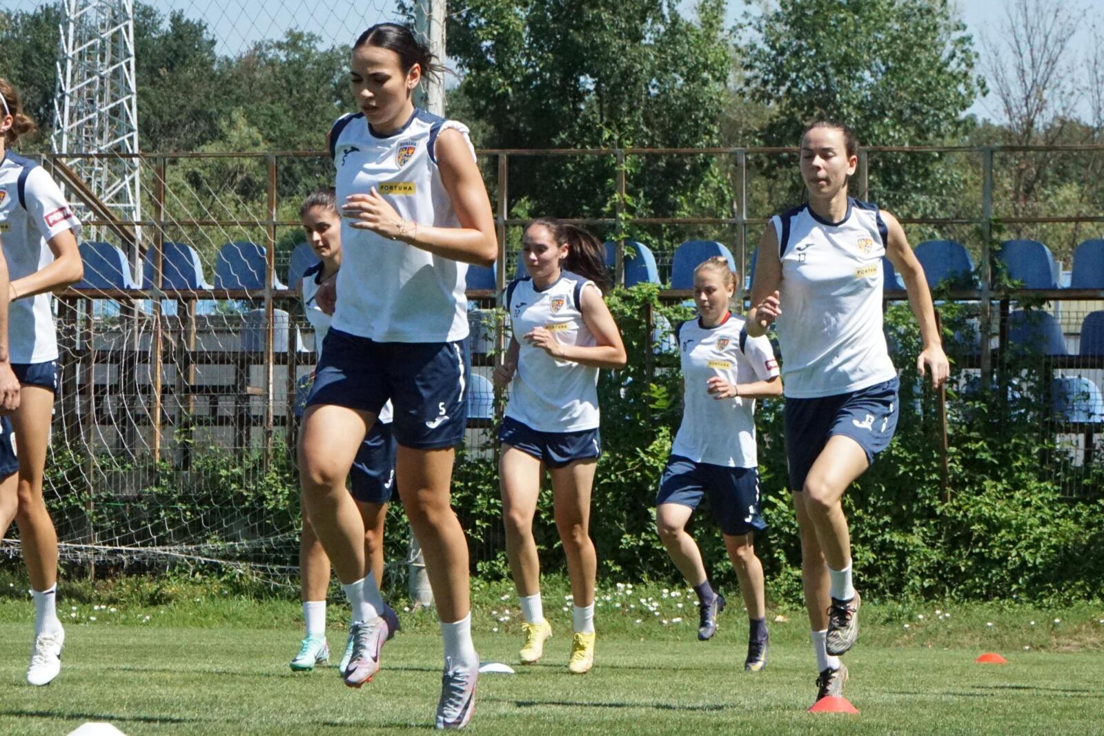 Naționala de fotbal feminin a dat start pregătirilor pentru meciurile cu Kazahstan și Armenia din preliminariile WEURO 2025