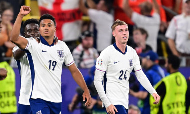 1:2 Tor, Jubel, v.l. Bukayo Saka, Torschuetze Ollie Watkins, Cole Palmer (England) Dortmund, 10.07.2024, Fussball, UEFA EURO 2024 in Deutschland, Halbfinale, Niederlande - England (Photo by Witters/PRESSINPHOTO) Credit: PRESSINPHOTO SPORTS AGENCY/Alamy Li