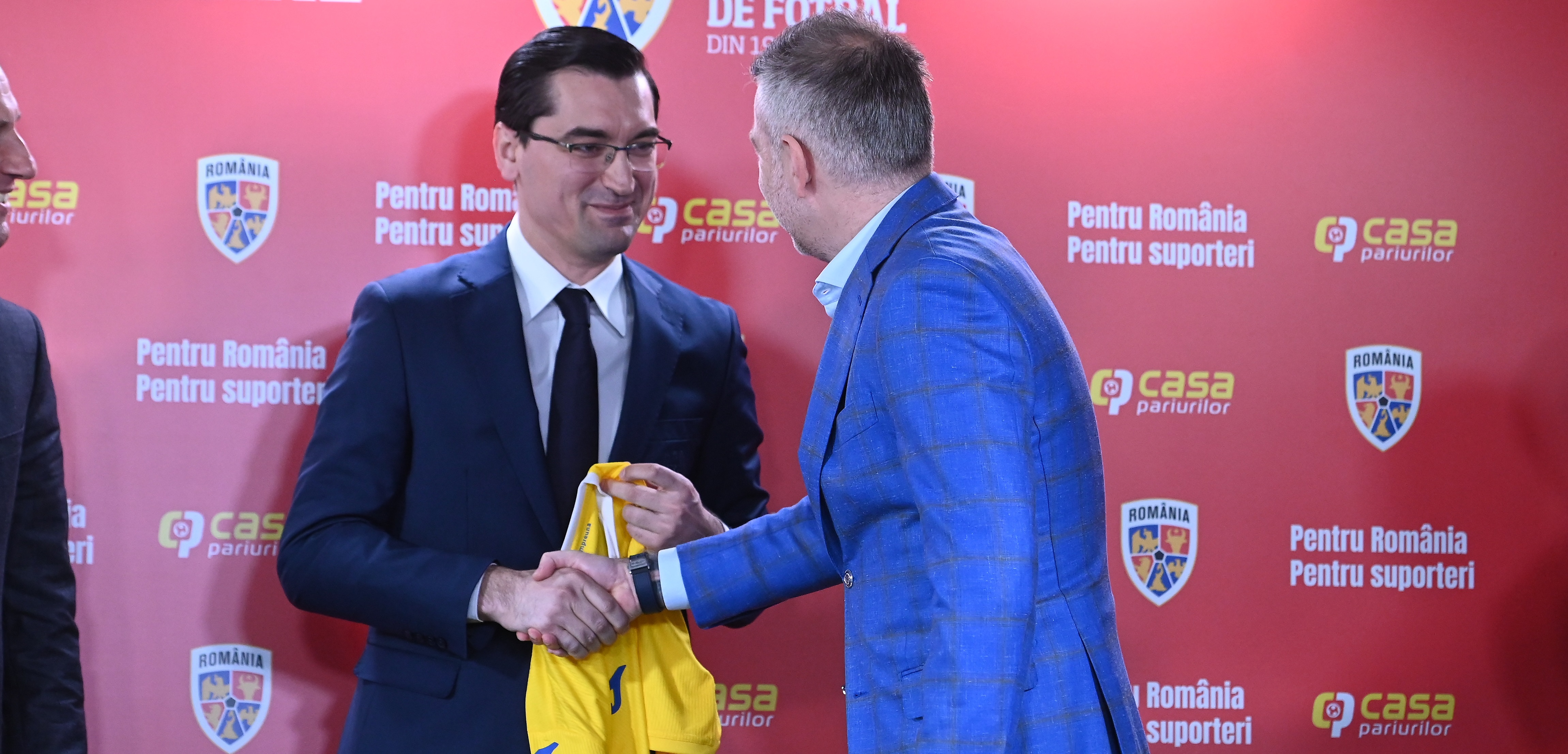 Se ”scurg” ultimele zile din contractul lui Edi Iordănescu cu FRF. ”Îmi lasă multe semne de întrebare”